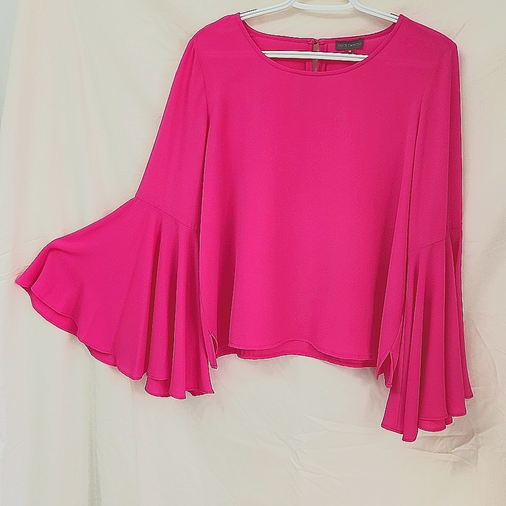 Vince Camuto Bell Sleeve Top Size M Vibrant Pink